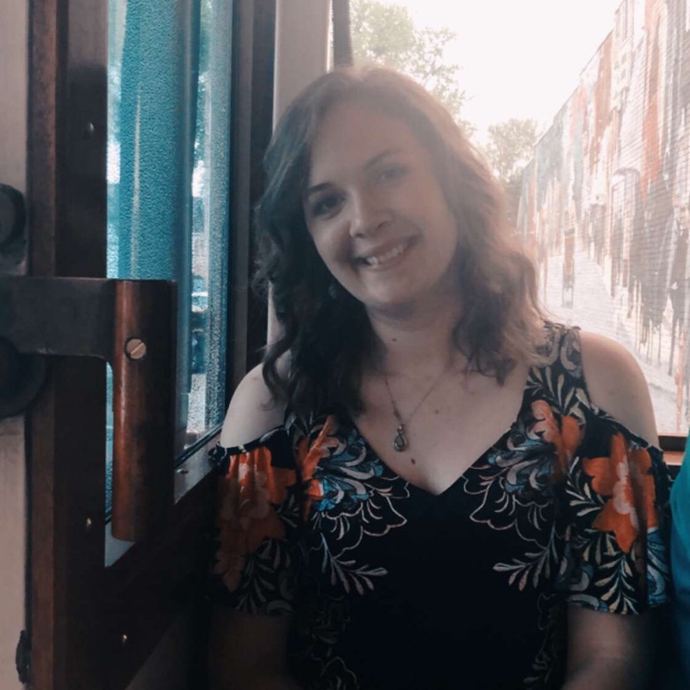 Meet your Posher, Hannah